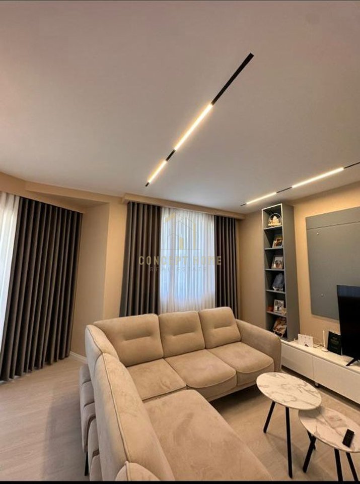 Appartamento 2+1 in affitto ad Astir (River Residence)