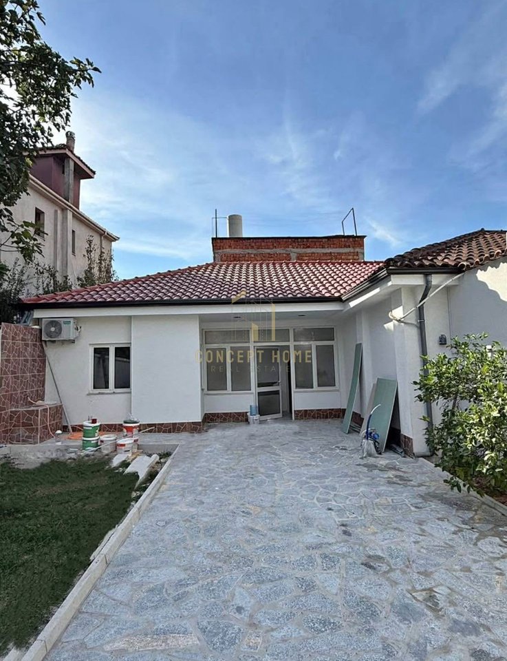 Casa privata 2+1 in affitto ad Allias