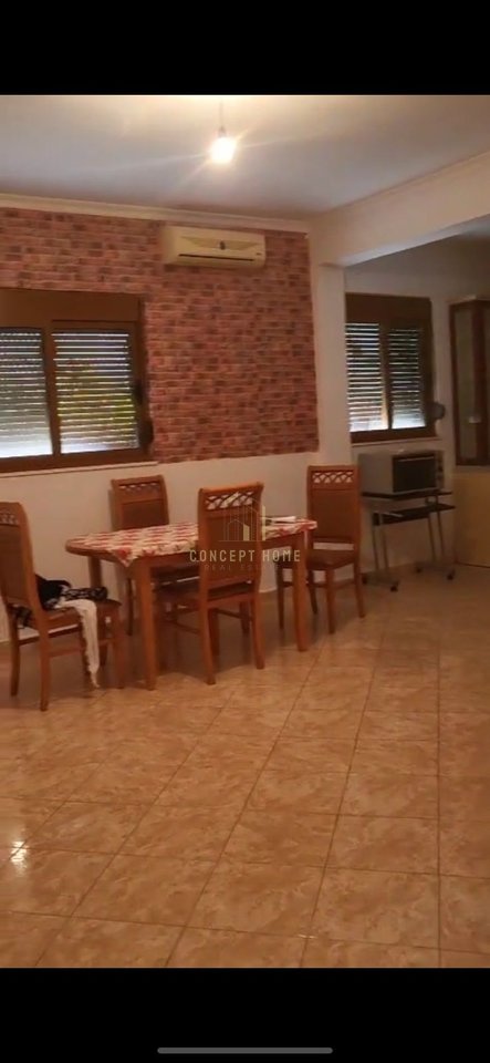 Apartment 2+1 for rent: At American Villas, 3 Vëllezërit Kondi Street.