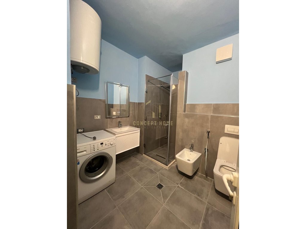 Jepet me qera Apartament 2+1+2 Ne Astir