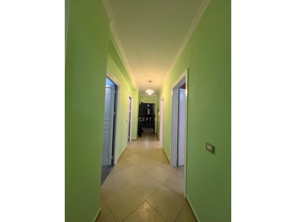 Jepet me qera Apartament 2+1+2 Ne Astir