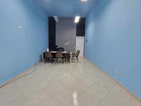 Jepet me qera ambient Biznesi ne Astir