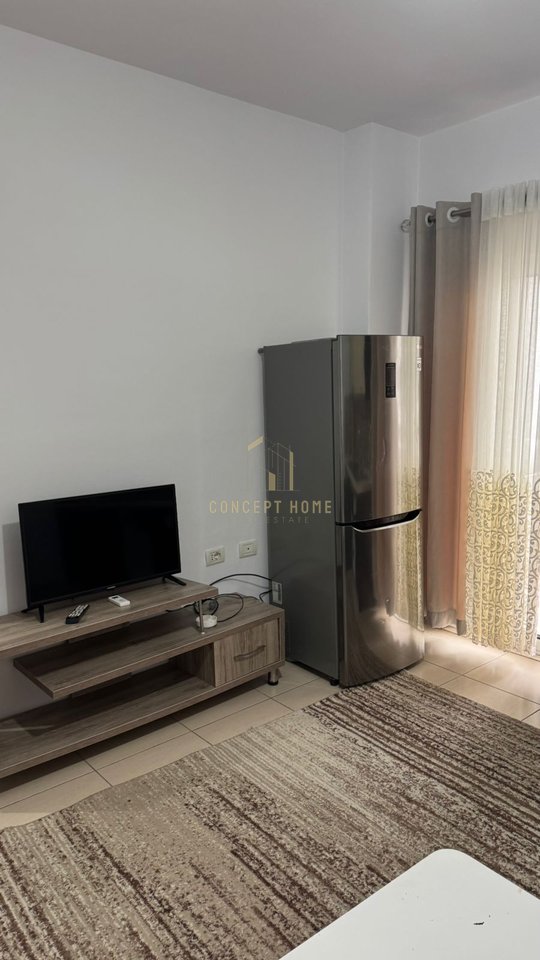 Apartament 1+1 Me Qira në Rruga 5 Maji, Tiranë - 500€ | 75 m²