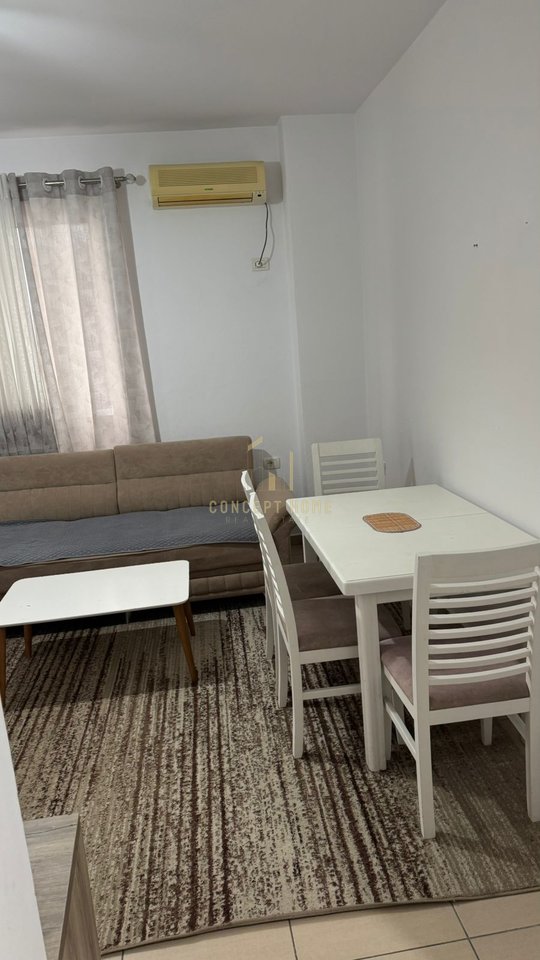 Apartament 1+1 Me Qira në Rruga 5 Maji, Tiranë - 500€ | 75 m²