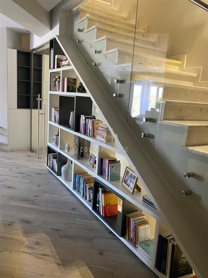 *OKAZION (vetem 7 dite)*
*1240€/m2*
Shitet Triplex  3+1 +3 + Verande tek Rezidenca Kodra Diellit 2