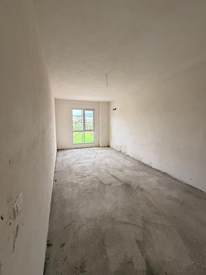 Vendesi appartamento 2+1 a Paskuqan/128.000 euro