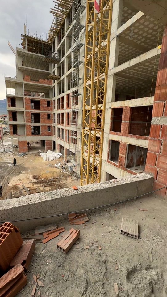 Shitet apartament 3+1+2 ne Qendër Kamëz (Venatino 4 Residence) | 126.41 m²