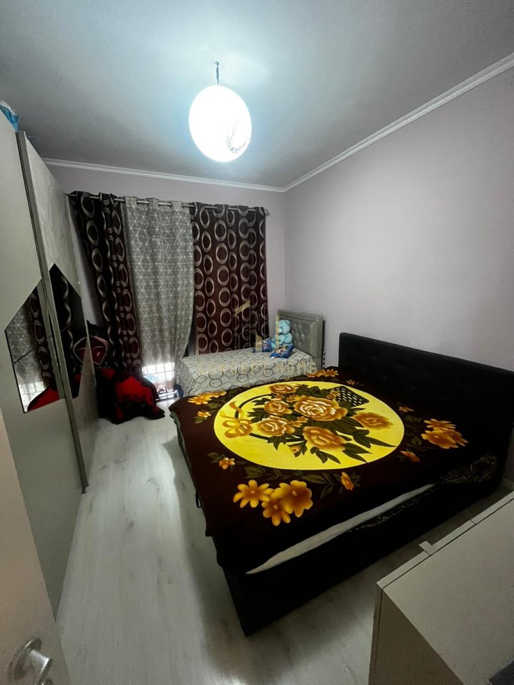 Shitet Apartament 1+1 ne Astir