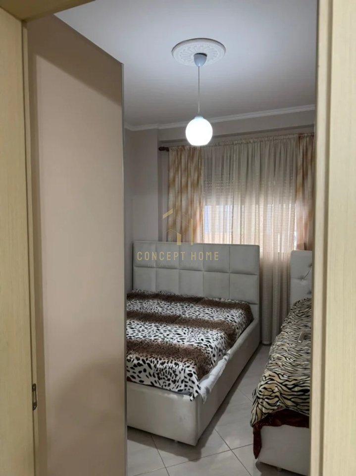 Shitet apartament 2+1 ne Babrru prane Unazes se Madhe