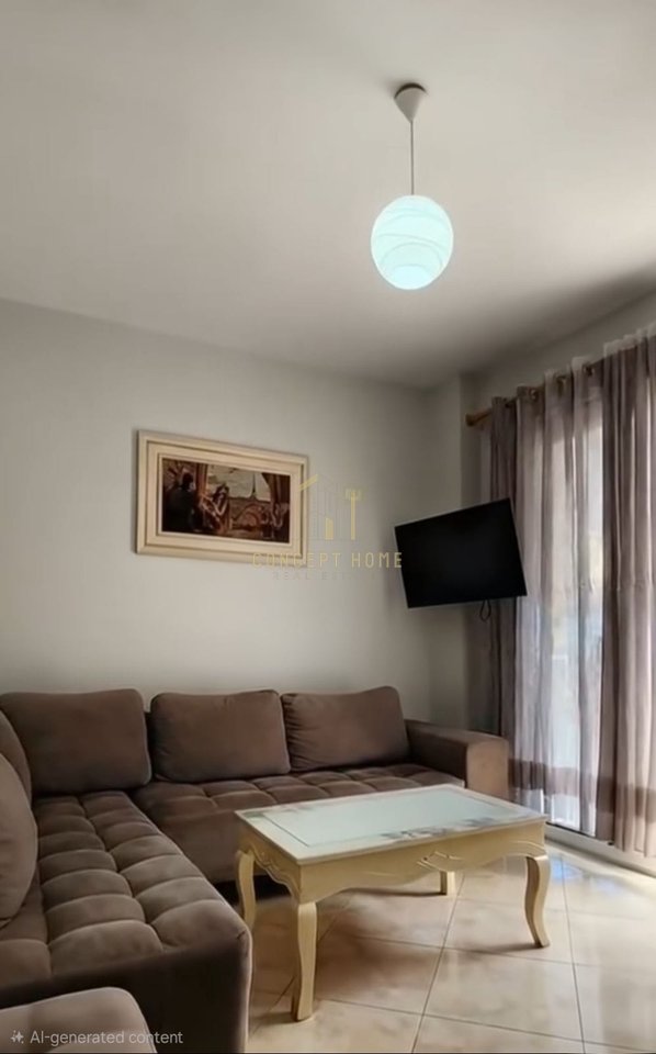 Shitet apartament 1+1 ne Fresk