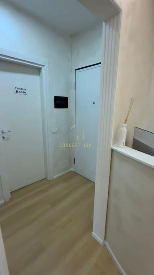 Apartament 2+1 Per Zyra Me Qira tek Komuna e Parisit, Tiranë - 45.000 Lekë | 90 m²