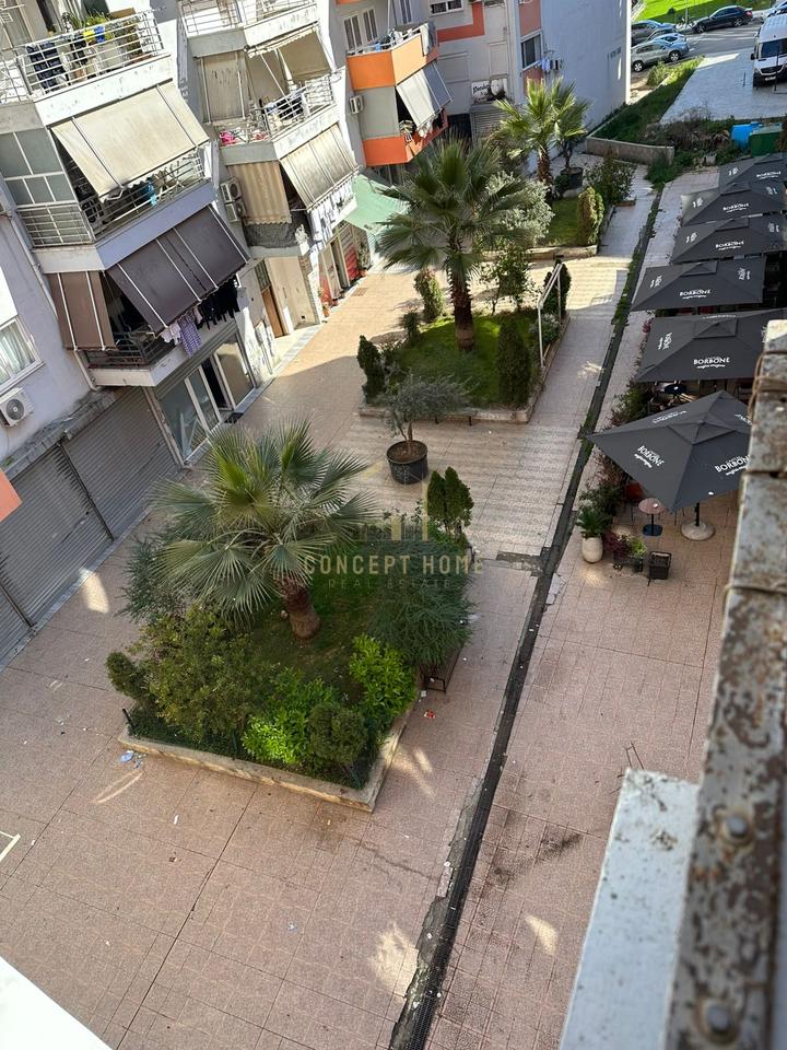 Apartament 2+1 me Qira tek Ish Stacioni i Trenit, Rruga Jordan Misja, Tiranë - 63.000 Lekë| 115 m²