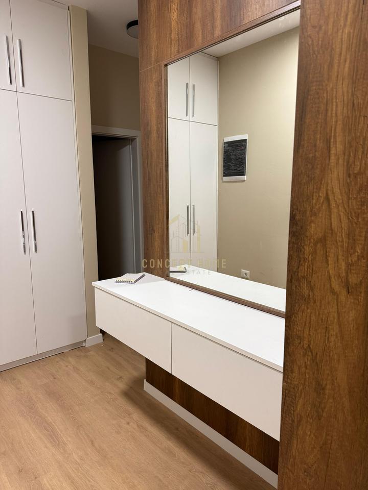 Apartament 2+1+2 Me Qira Te Green Valley , Tiranë - 1500€ | 134 m²