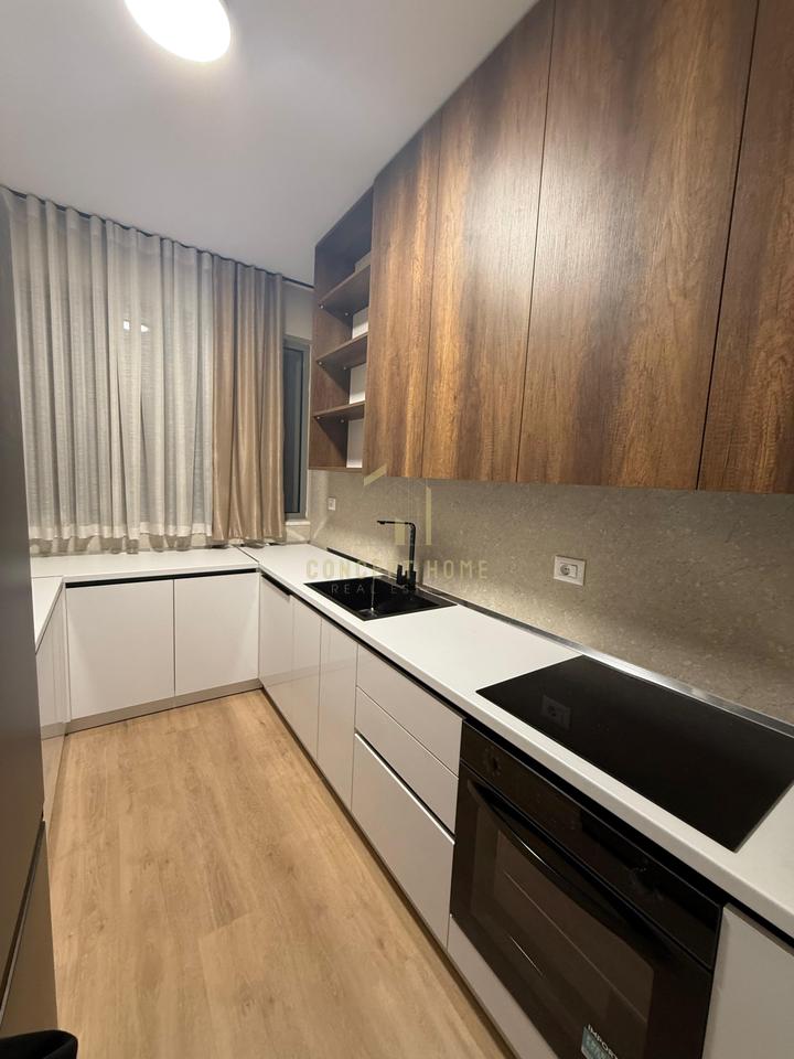 Apartament 2+1+2 Me Qira Te Green Valley , Tiranë - 1500€ | 134 m²