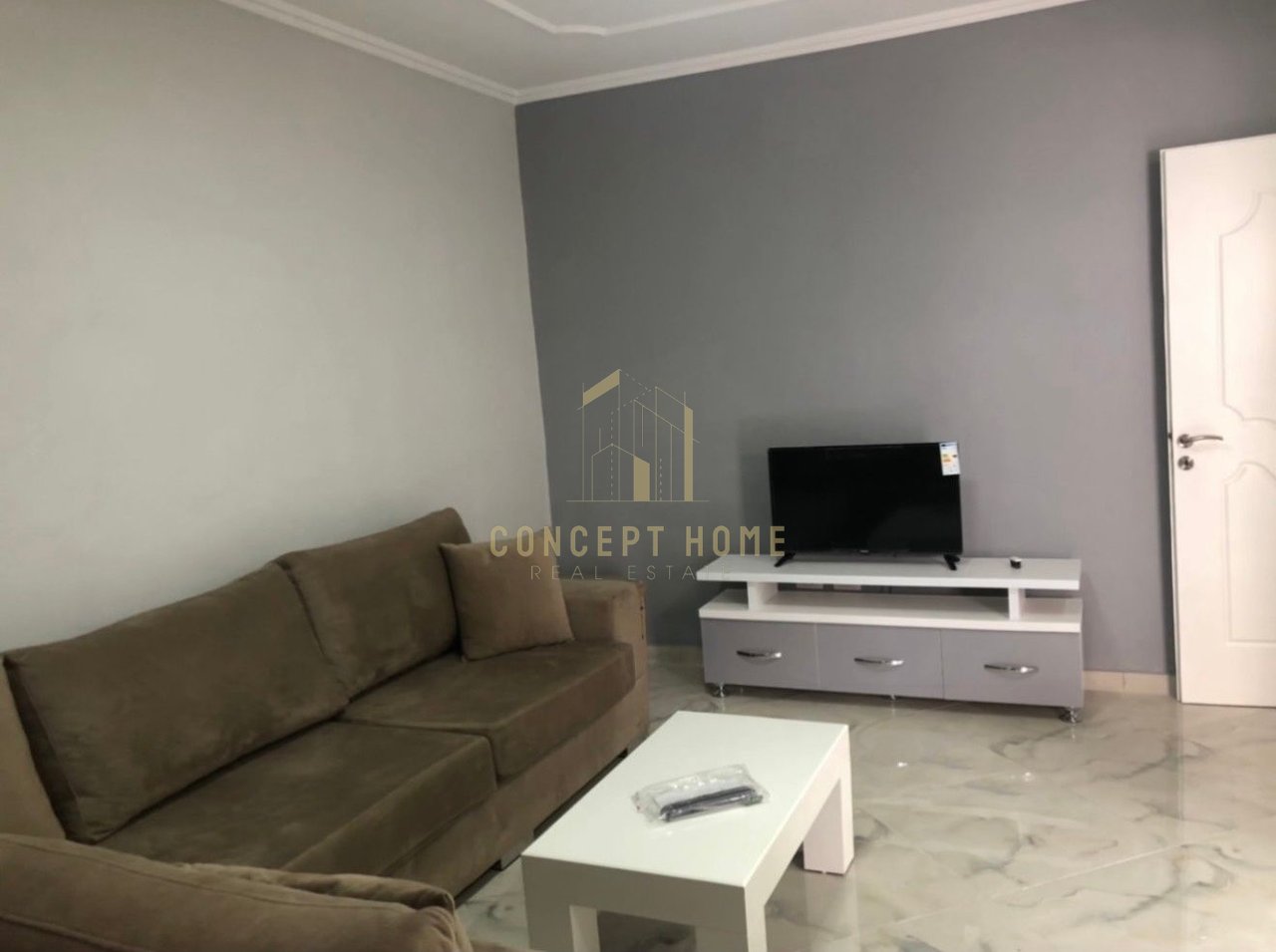 Jepet me qera Apartament 1+1 ne Xhamllik