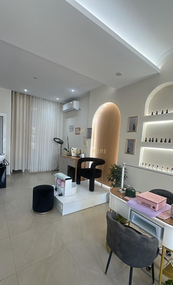Business for sale, aesthetic salon on Kavaja Street.
