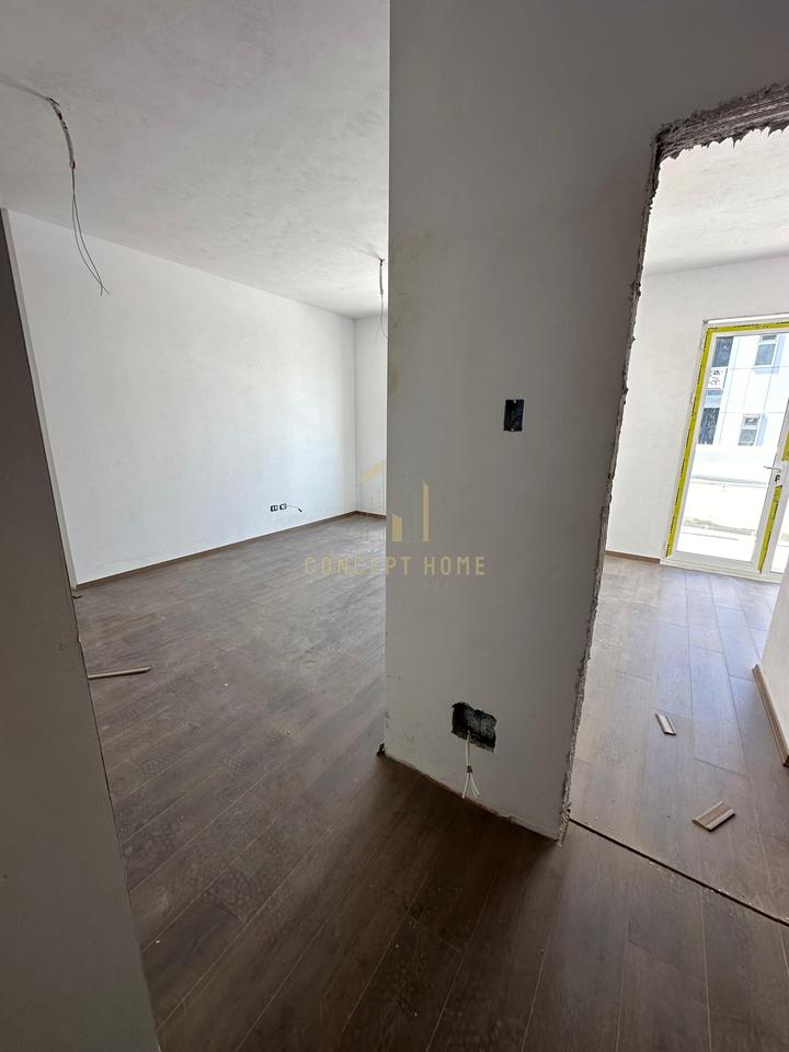 2+1+2+Veranda Apartment For Sale in Kamez, - €78,642 | 76.33 m²