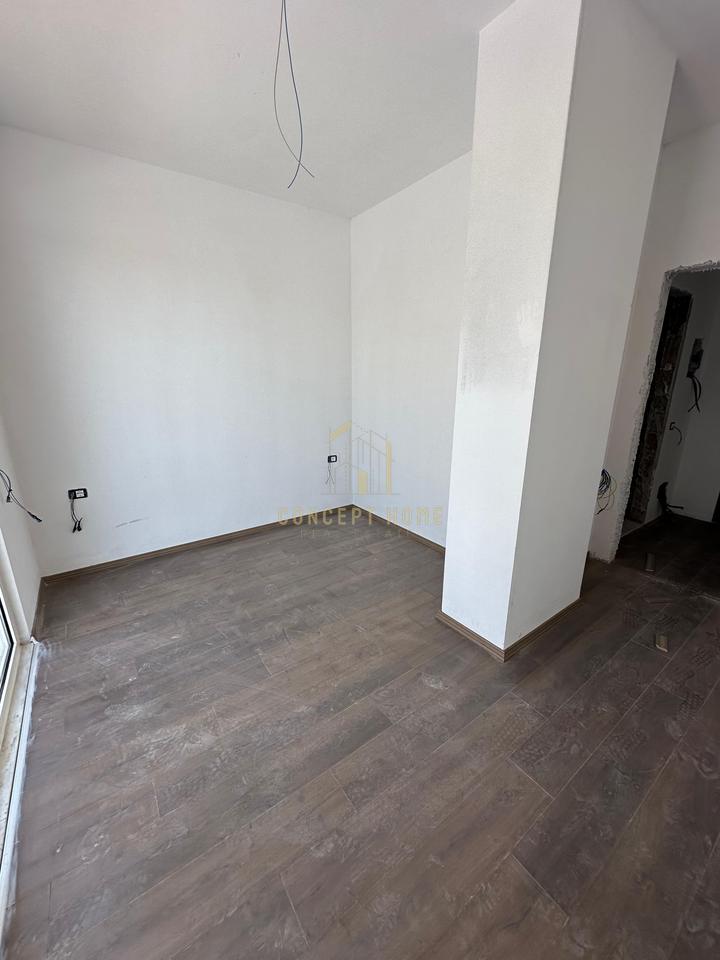 2+1+2+Veranda Apartment For Sale in Kamez, - €78,642 | 76.33 m²