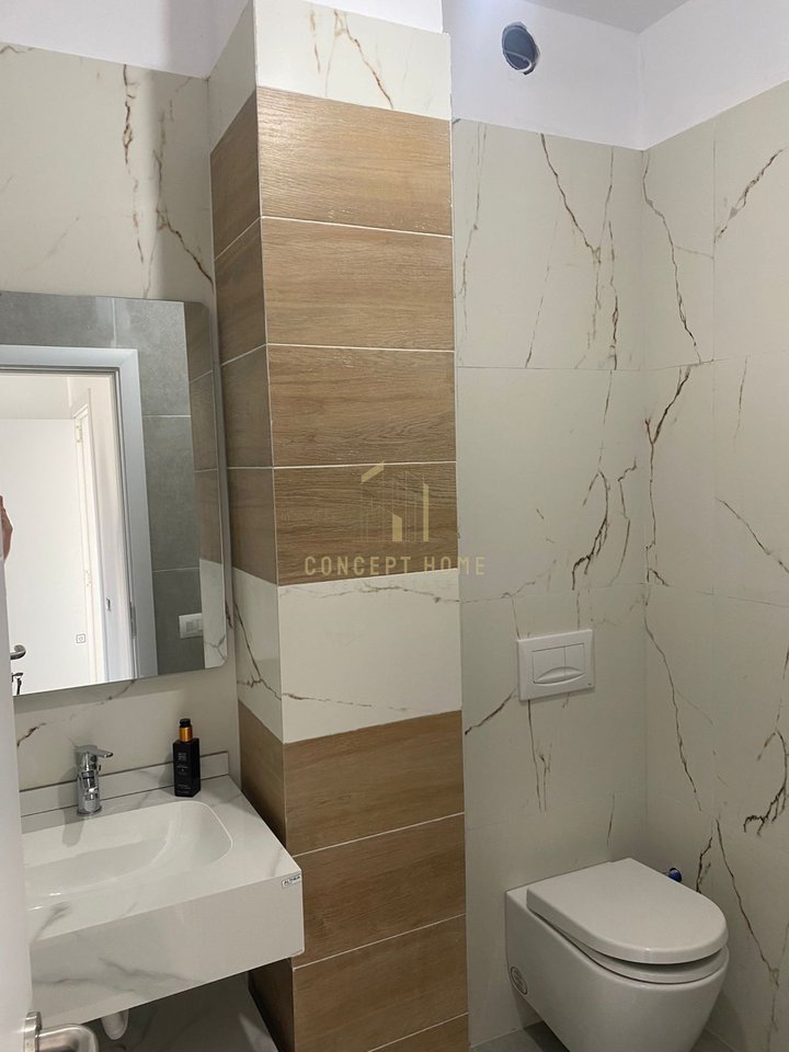 Jepet me qera super  apartament 2+1 ne Farke