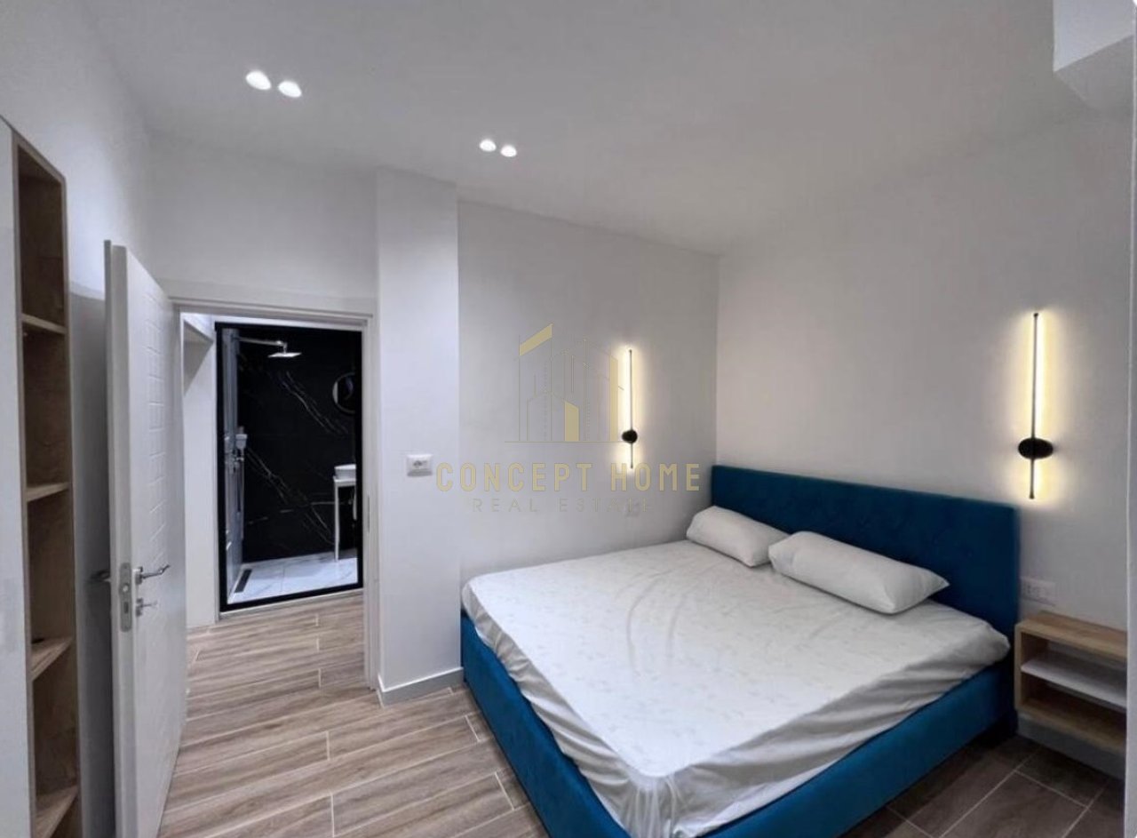 Jepet apartament me qera 1+1 tek Komuna e Parisit