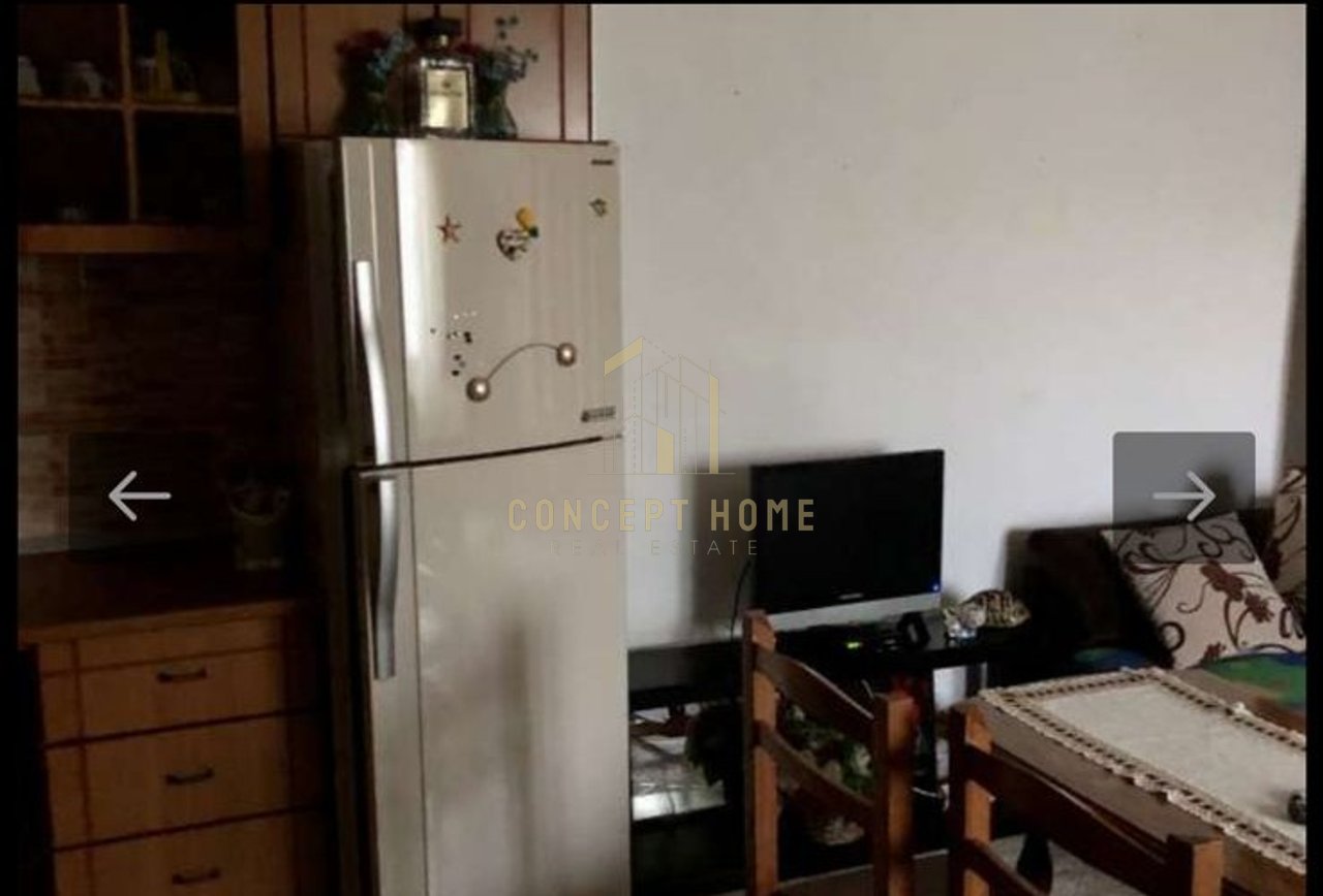 Jepet me qera shtepi  2+1+Parkim ne Shkoze.