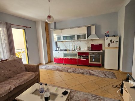 Jepet me qera apartament 2+1 tek Kodra e Diellti, 110 m2