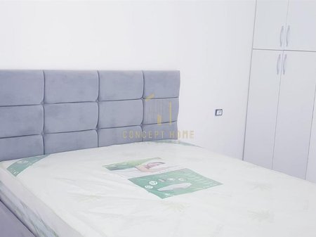 Apartment 1+1 for rent at Komuna e Parisit