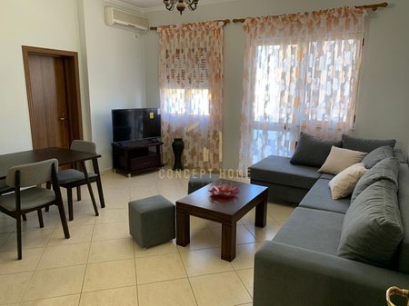 Jepet me qera Apartament 2+1 Prane QSUT