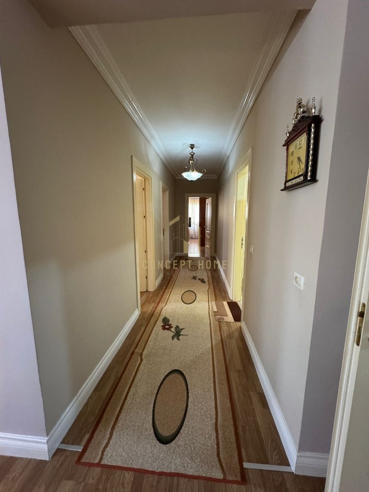 Appartamento 3+1+2 in vendita ad Astir