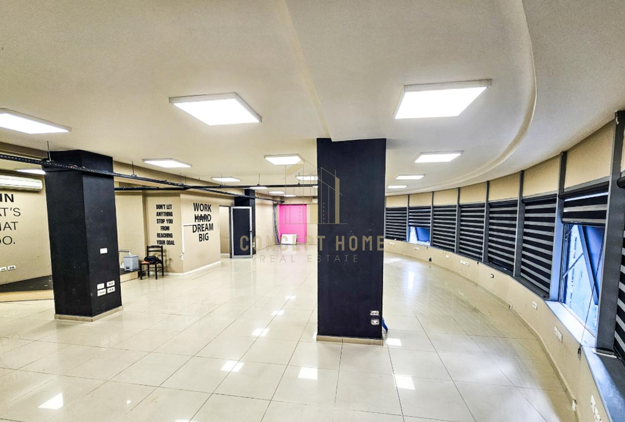 A commercial space with a total area of 300 m² is for rent on Dibra Street.