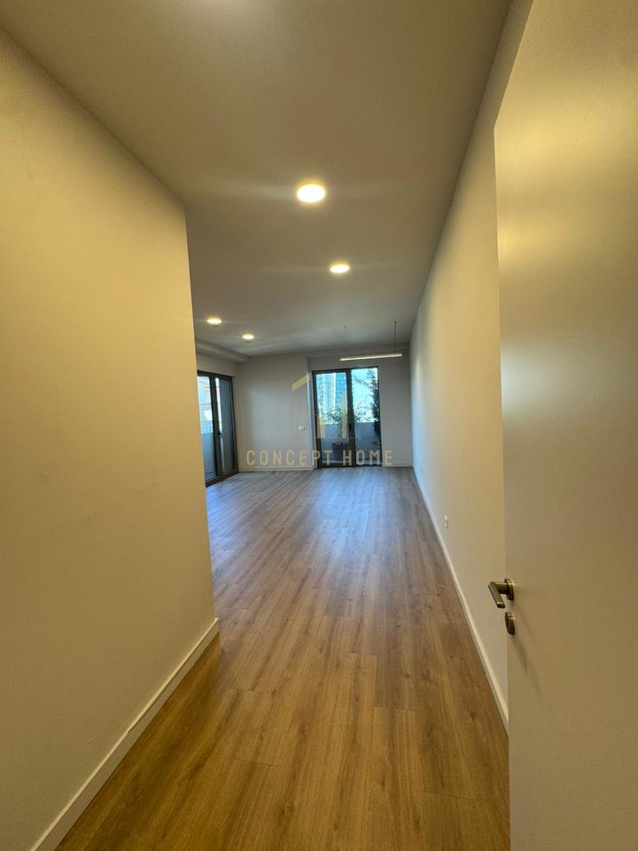 Office space for rent on Elbasan Street, Lion Park