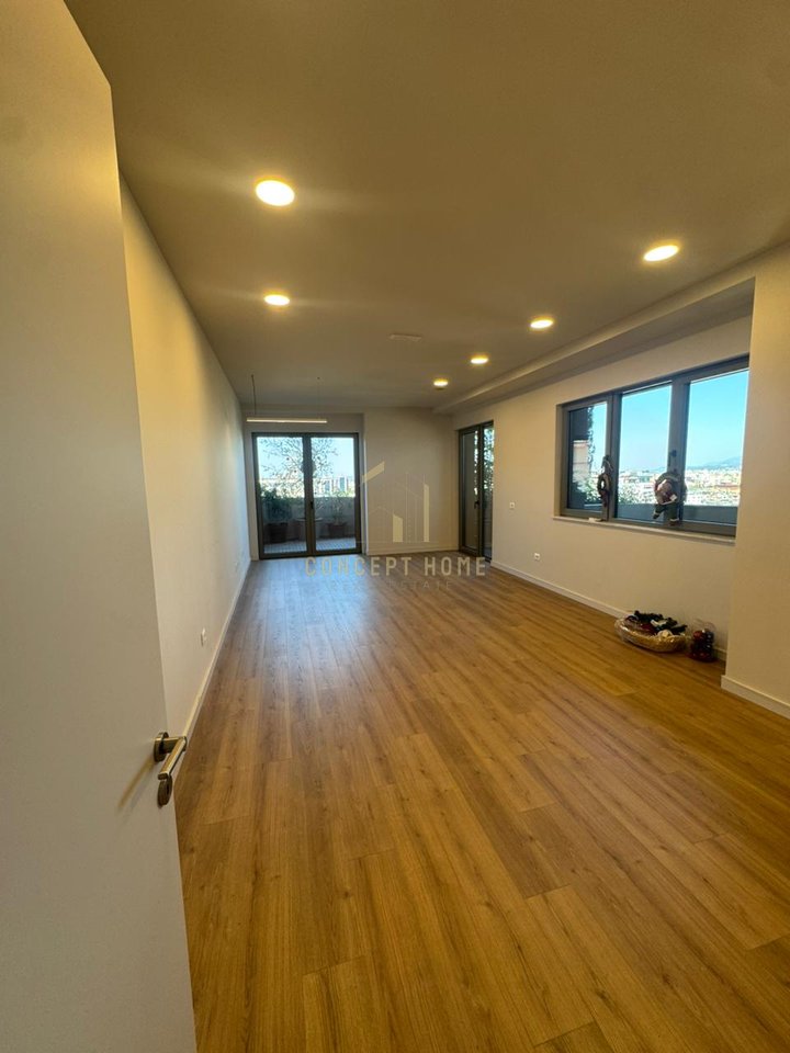 Office space for rent on Elbasan Street, Lion Park