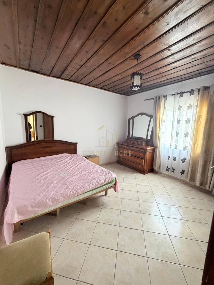 Casa privata 3+1 in affitto, a Kamez