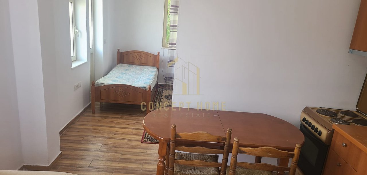 Jepet me qera garzoniere tek Tregu Elektrik