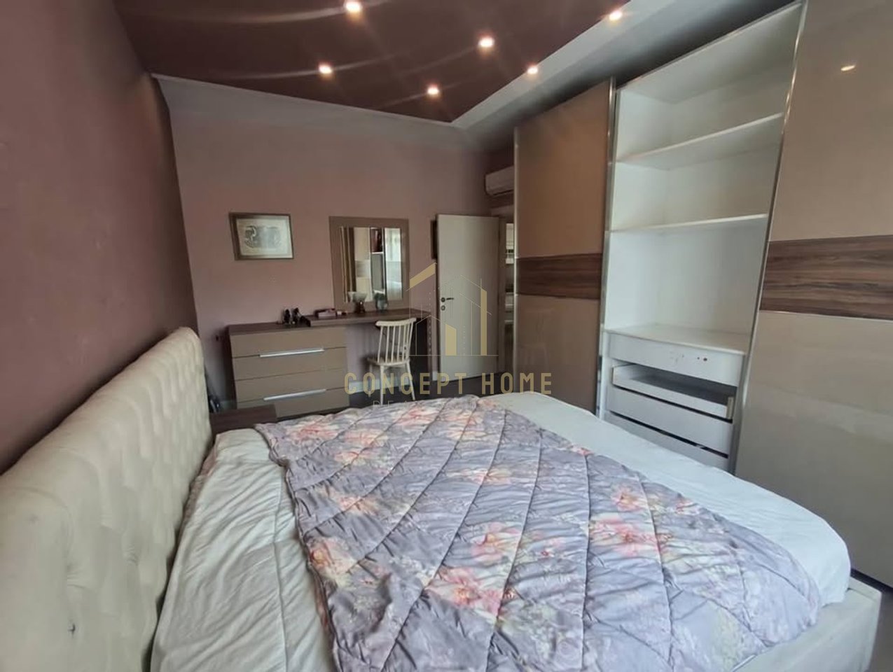 Jepet me qera apartament 2+1 tek Rruga e Elbasanit