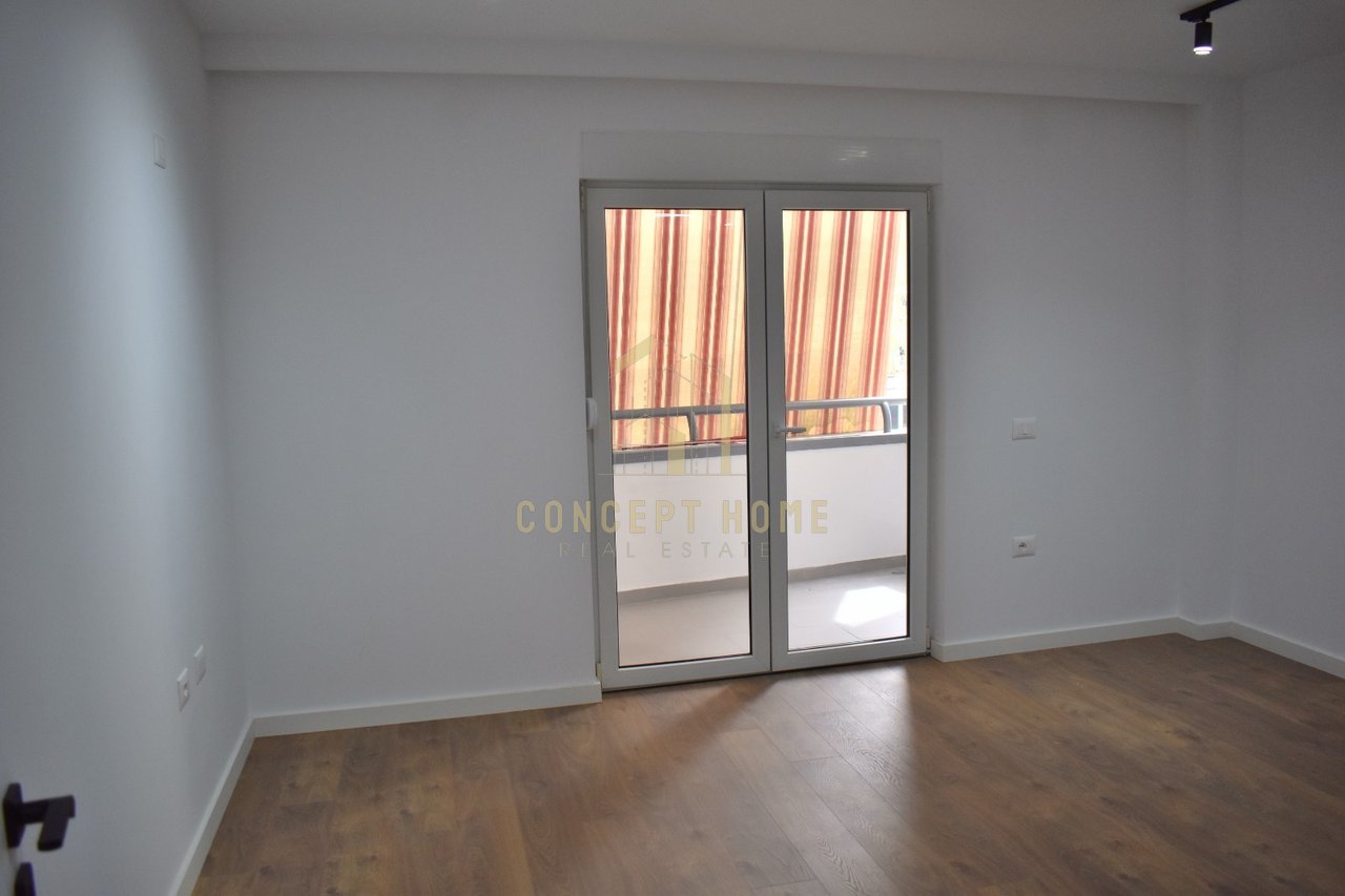 Apartament me qera 1+1 ne Qender.