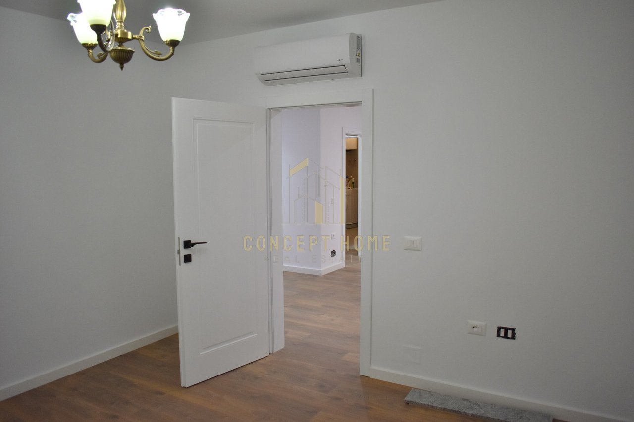 Apartament me qera 1+1 ne Qender.