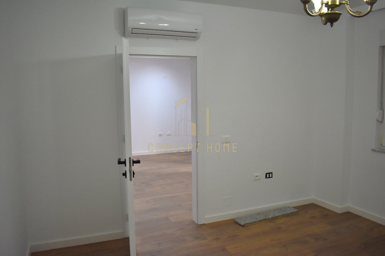 Apartament me qera 1+1 ne Qender.