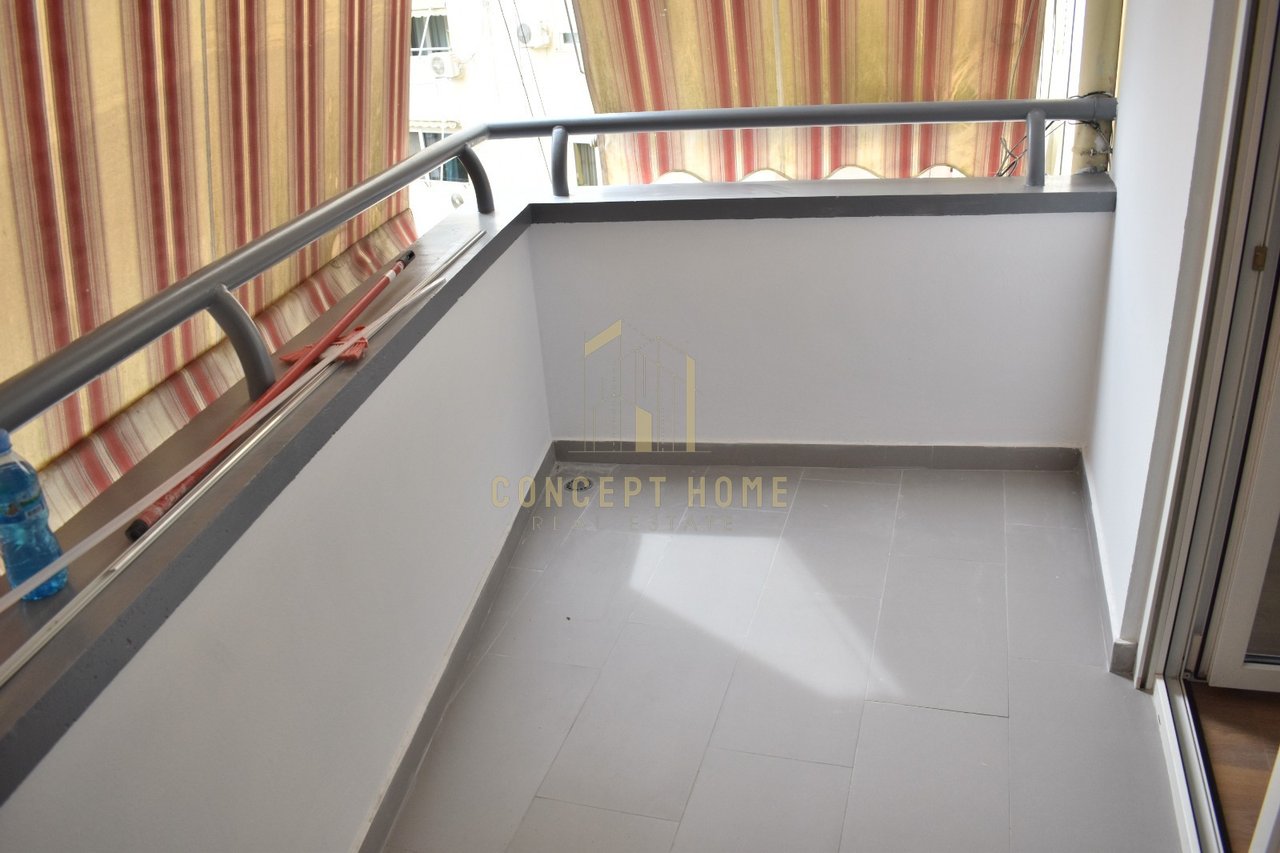 Apartament me qera 1+1 ne Qender.