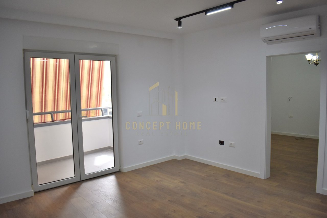 Apartament me qera 1+1 ne Qender.