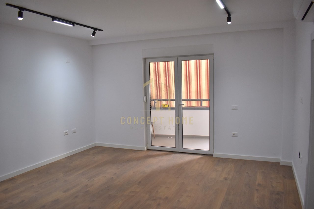 Apartament me qera 1+1 ne Qender.