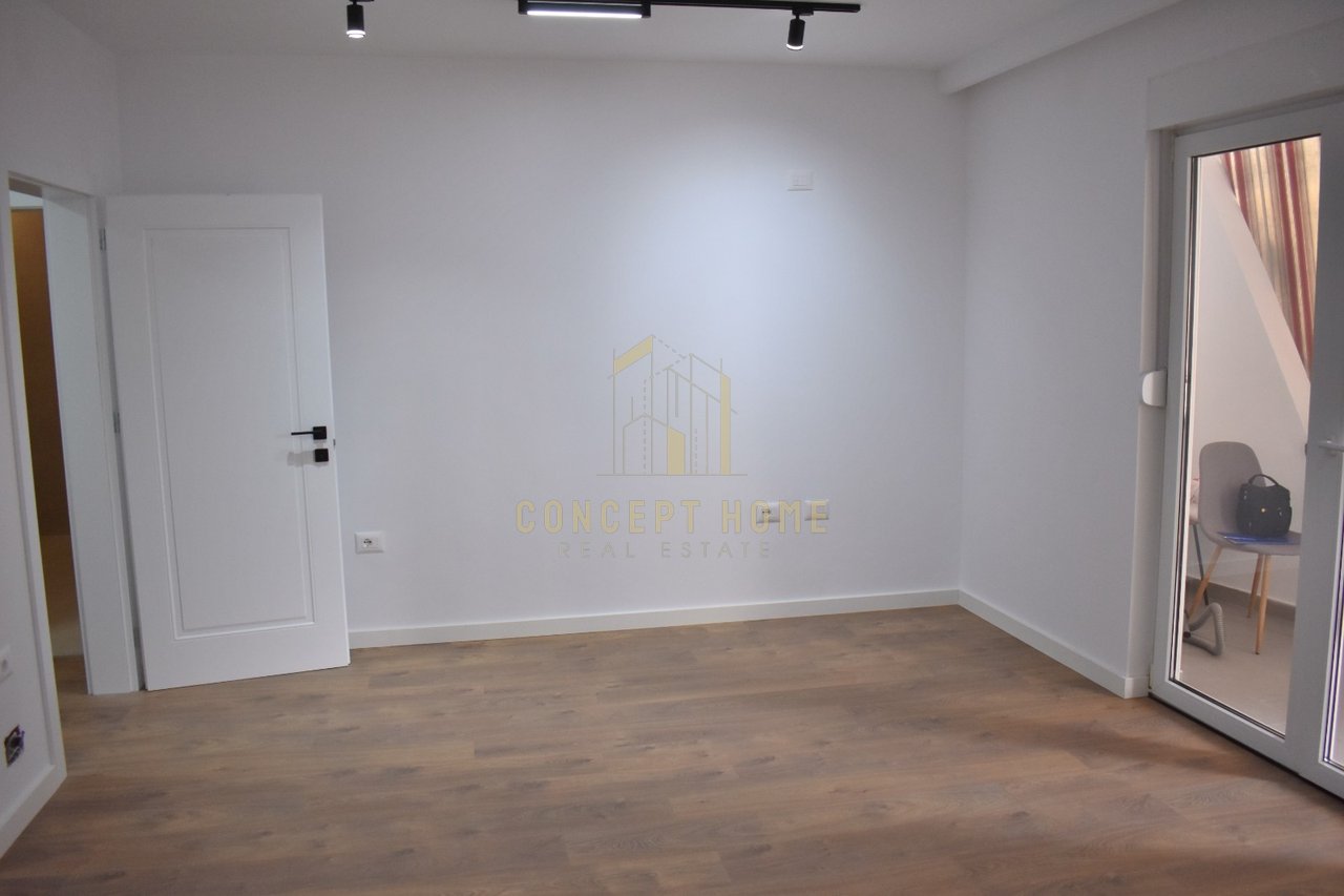 Apartament me qera 1+1 ne Qender.