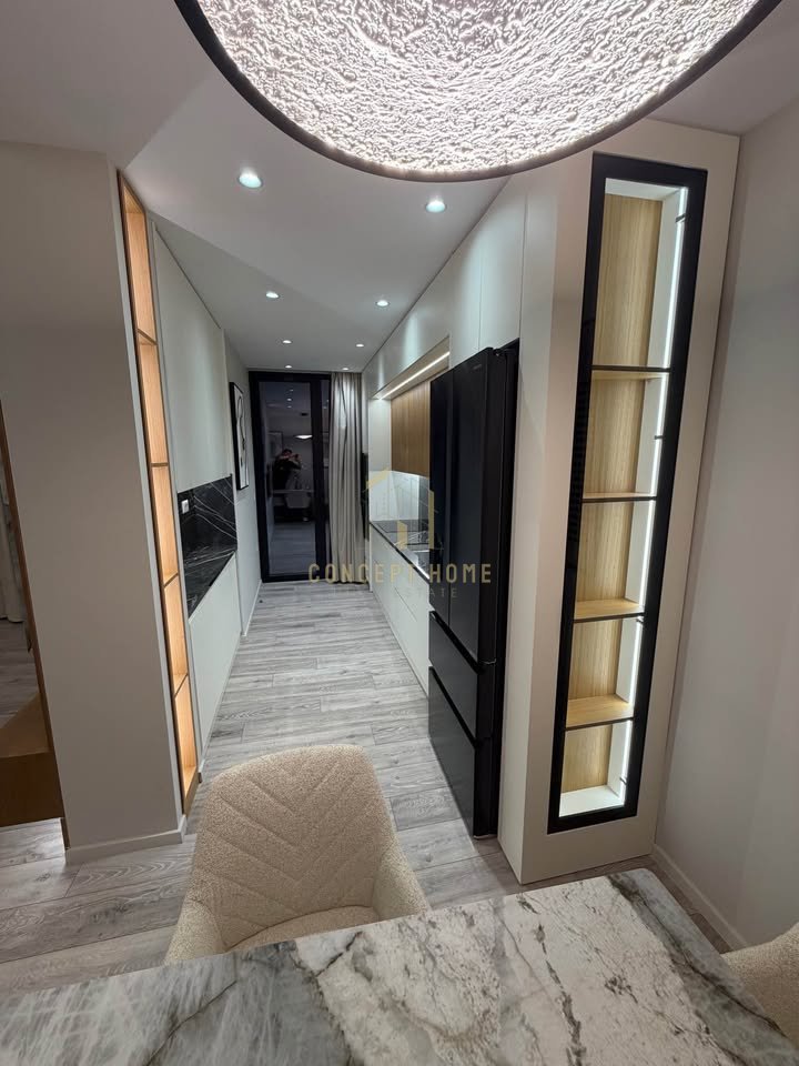 Jepet me qera Vile tek Liqeni i thate