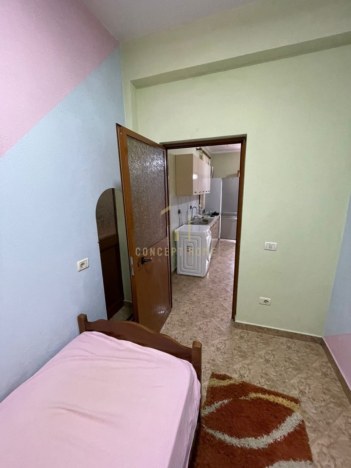 House for rent 2+1+Parking in Astir
Area: 100m2
2nd floor (Private House)