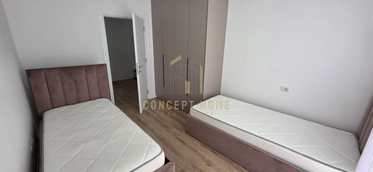 Jepet me qera apartament 2+1+P tek Univers City

Siperfaqe :70 m2

•Kati i 2