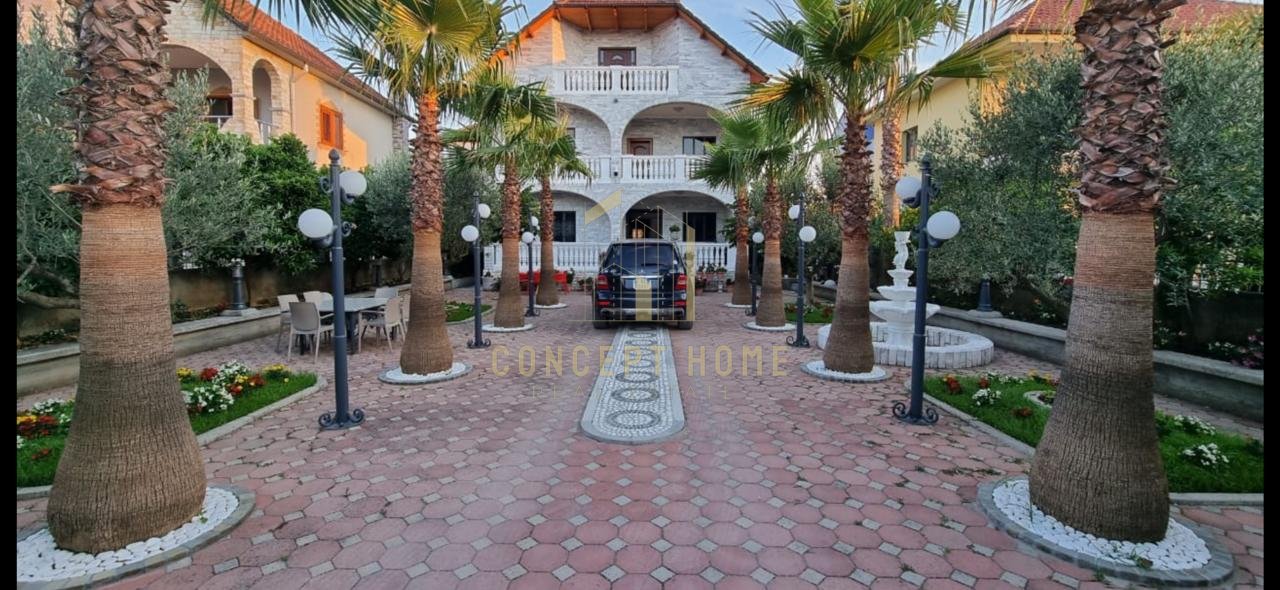 Shitet Vile 3 katshe në Casa Italia, Tiranë - 520,000€ | 420 m²