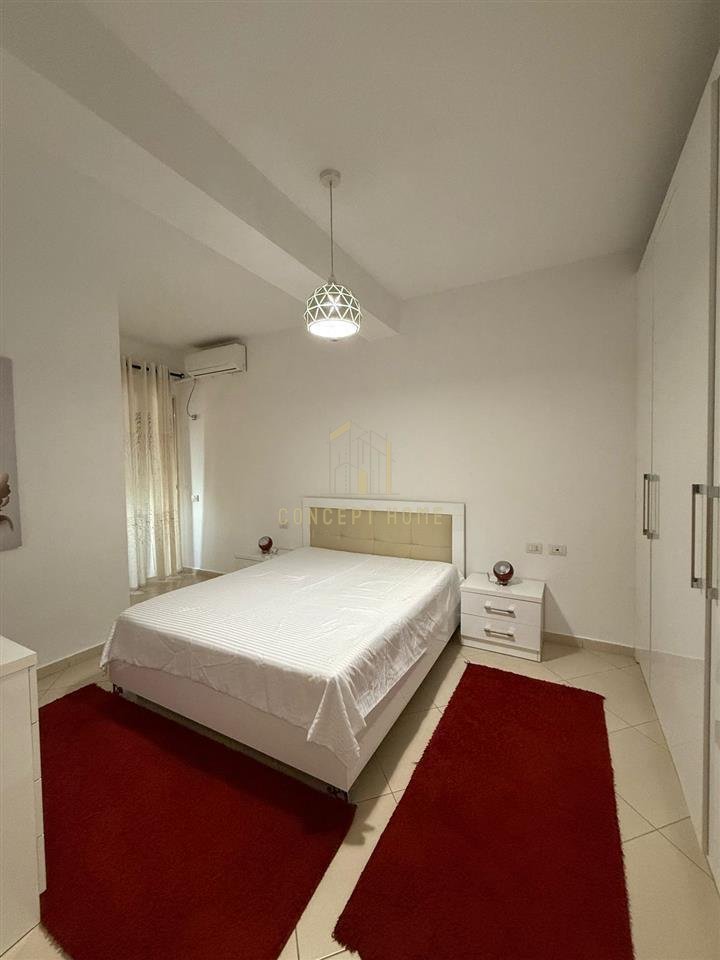 Jepet me qera apartament 2+1 Ne Yzberisht(Golden Park)