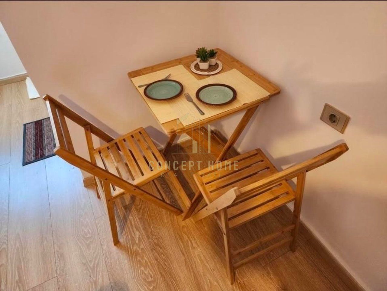 Jepet me qera garsoniere ne Qender