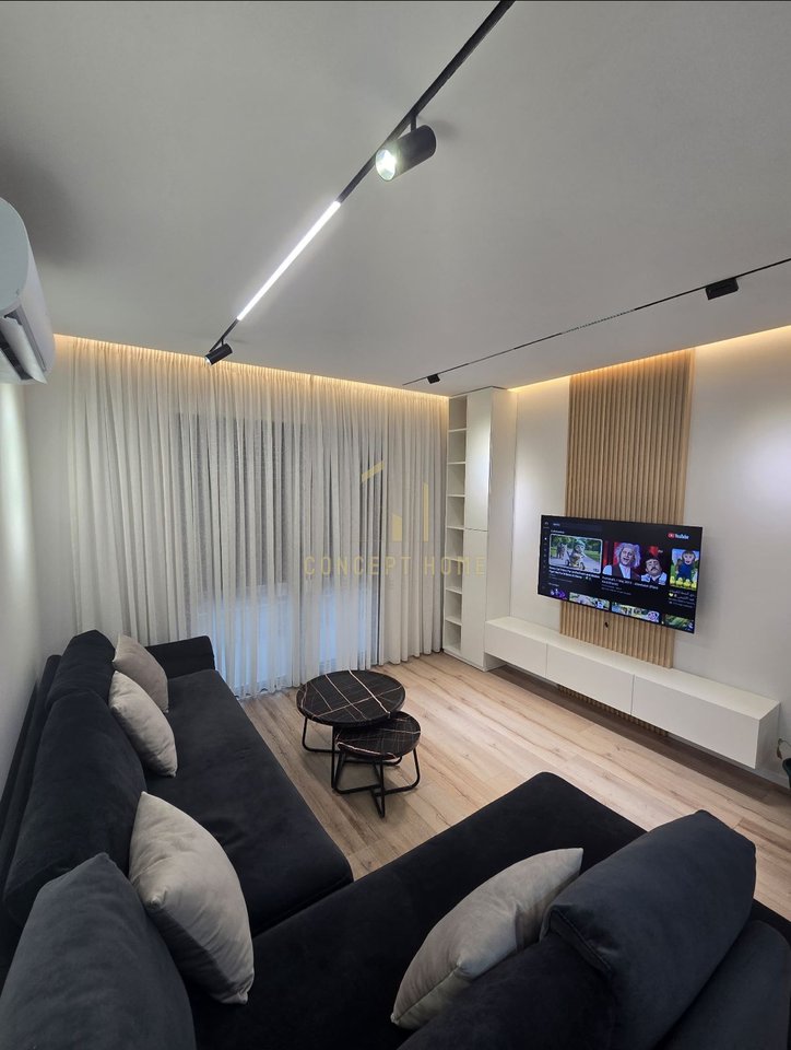 Shitet Apartamenti 2+1+2 ne Porcelan