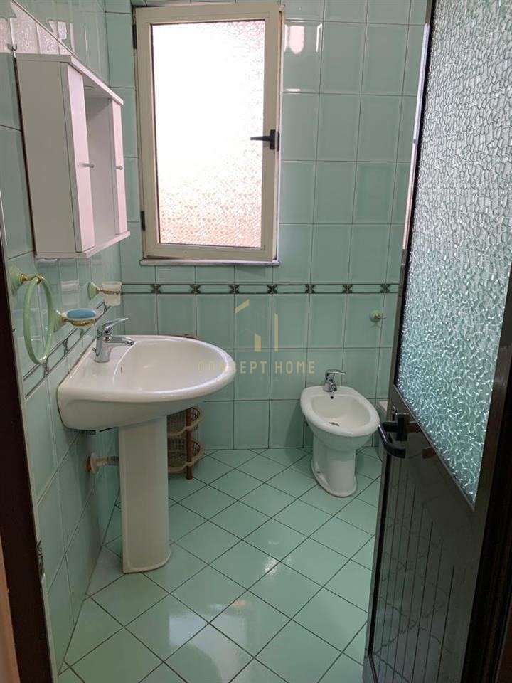 Jepet me qera Apartament 2+1 Prane QSUT